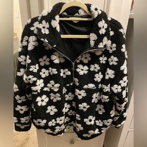 Daisy Sherpa Pullover